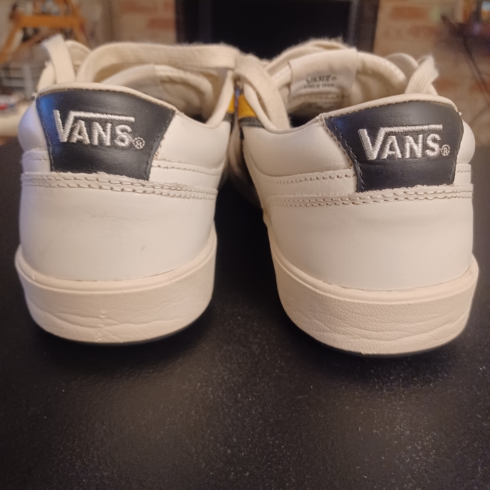 Vans (leather)